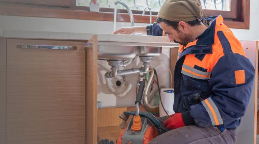 Local tankless water heater installation in Milford, IL
